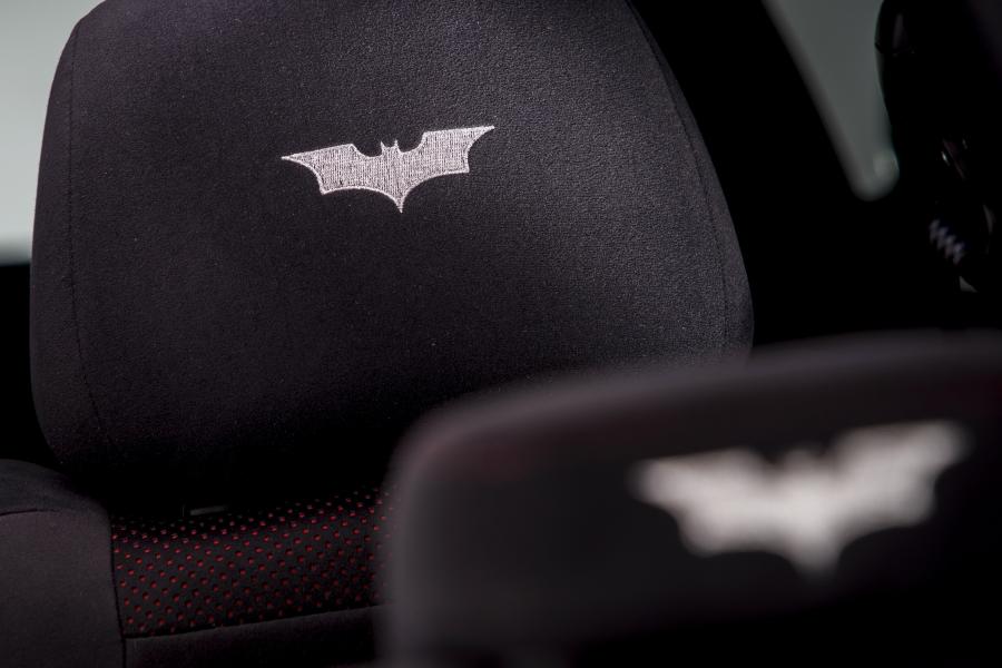  Nissan Juke Dark Knight Rises by Nismo 2012 года  (UK) (фото 2 из 16)